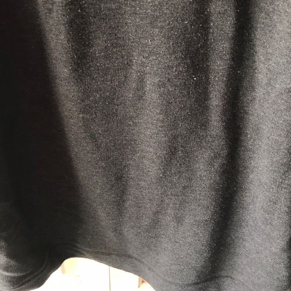 Woman’s Victoria secret pink sweatshirt size lg - Picture 7 of 8